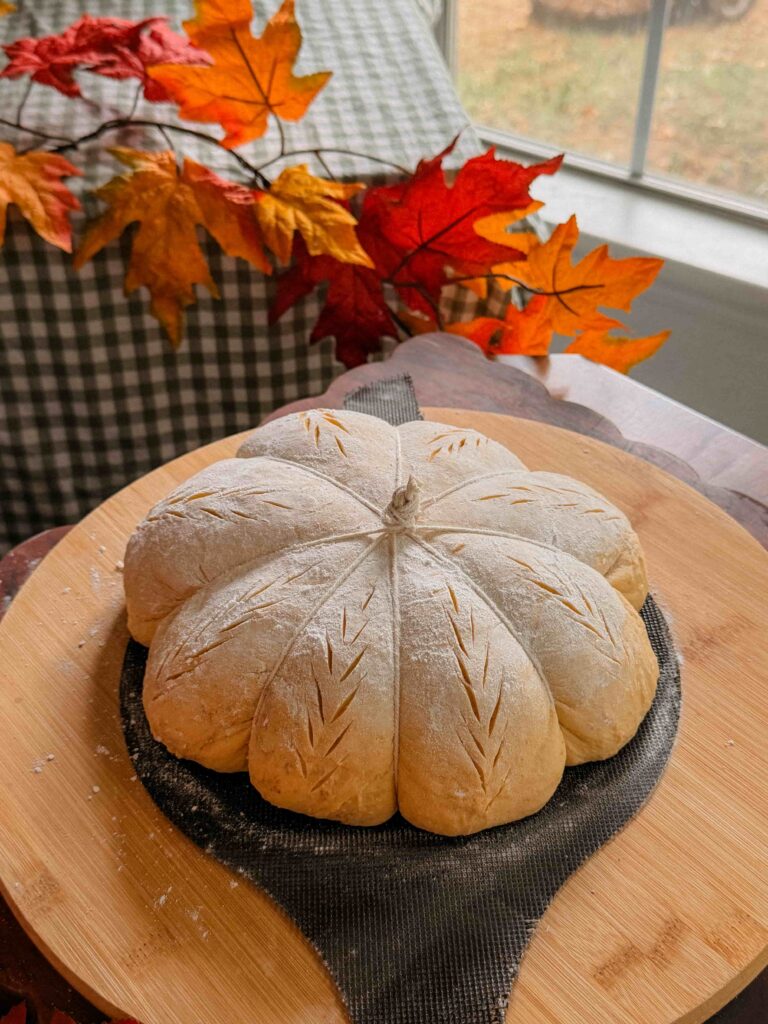pumpkin-shaped-sourdough-loaf.jpg